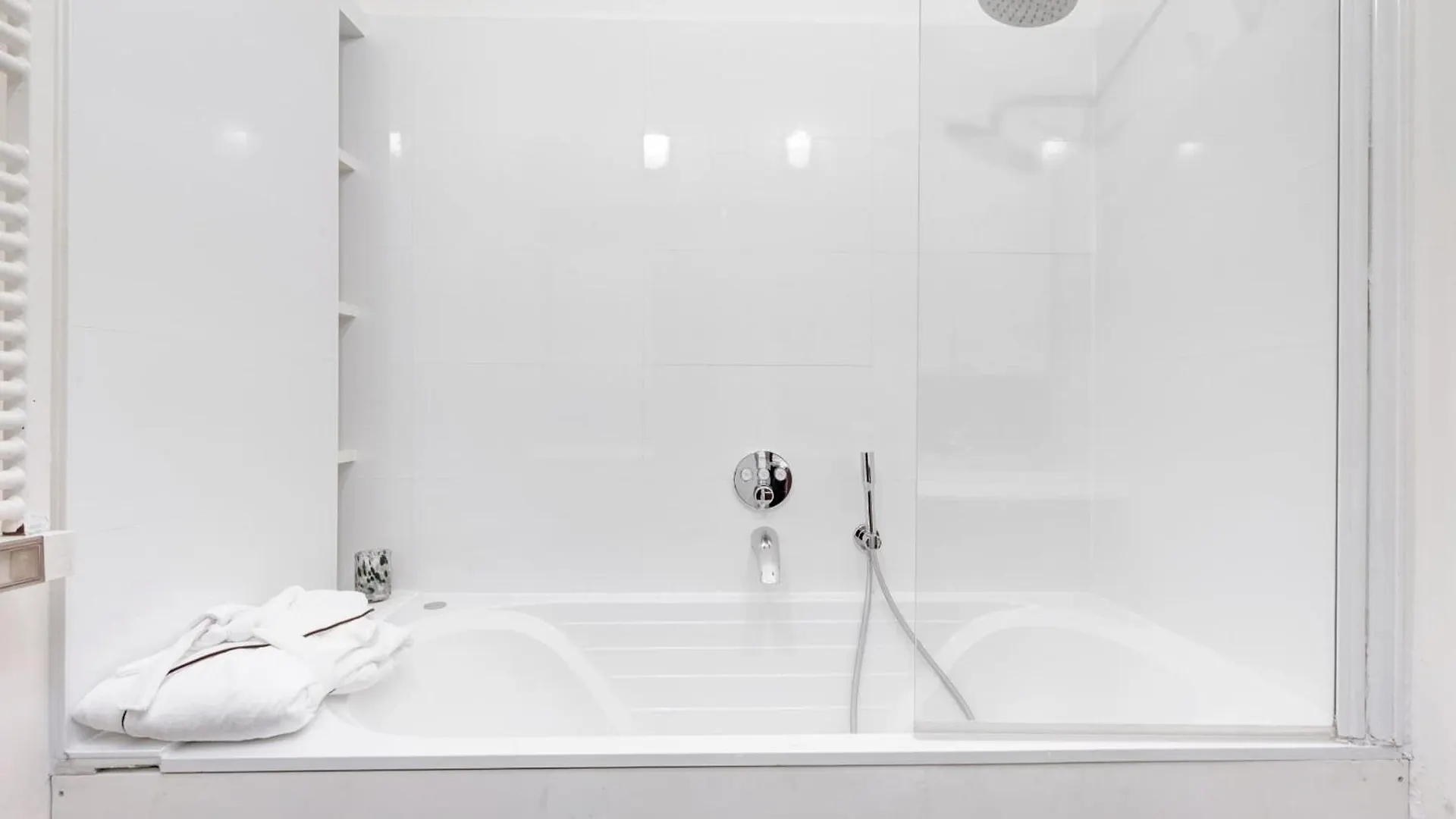 Bnbnova - Le Marais & Place De La Republique - 3Br París Apartamento